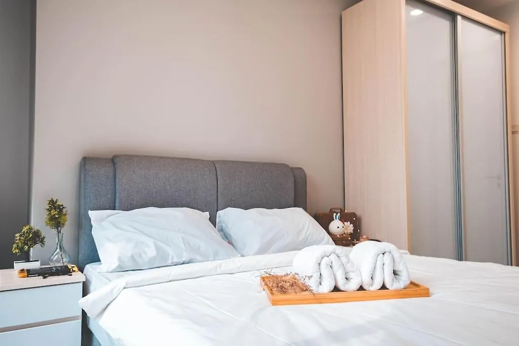 Binjai 8- 3Beds Family Suite#7Min To Klcc#Netflix Kuala Lumpur 0*,  Malaysia
